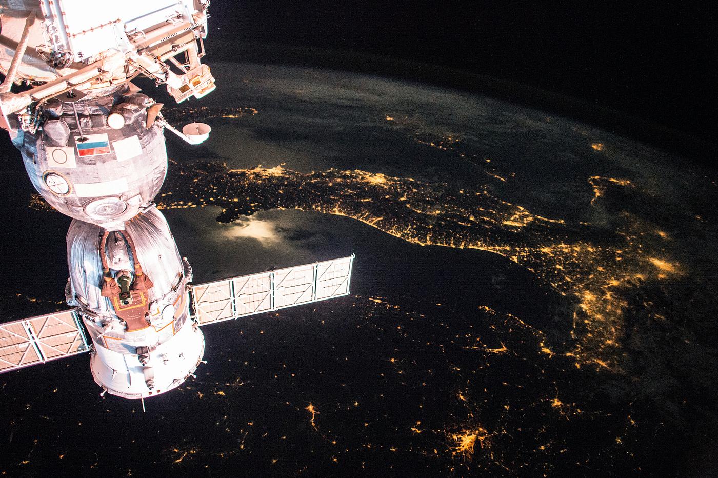 Earth observation taken by the Expedition 43 crew ISS043. Original from NASA . Digitally enhanced by rawpixel. Earth observation taken by the Expedition 43 crew ISS043. Original from NASA . Digitally enhanced by rawpixel.