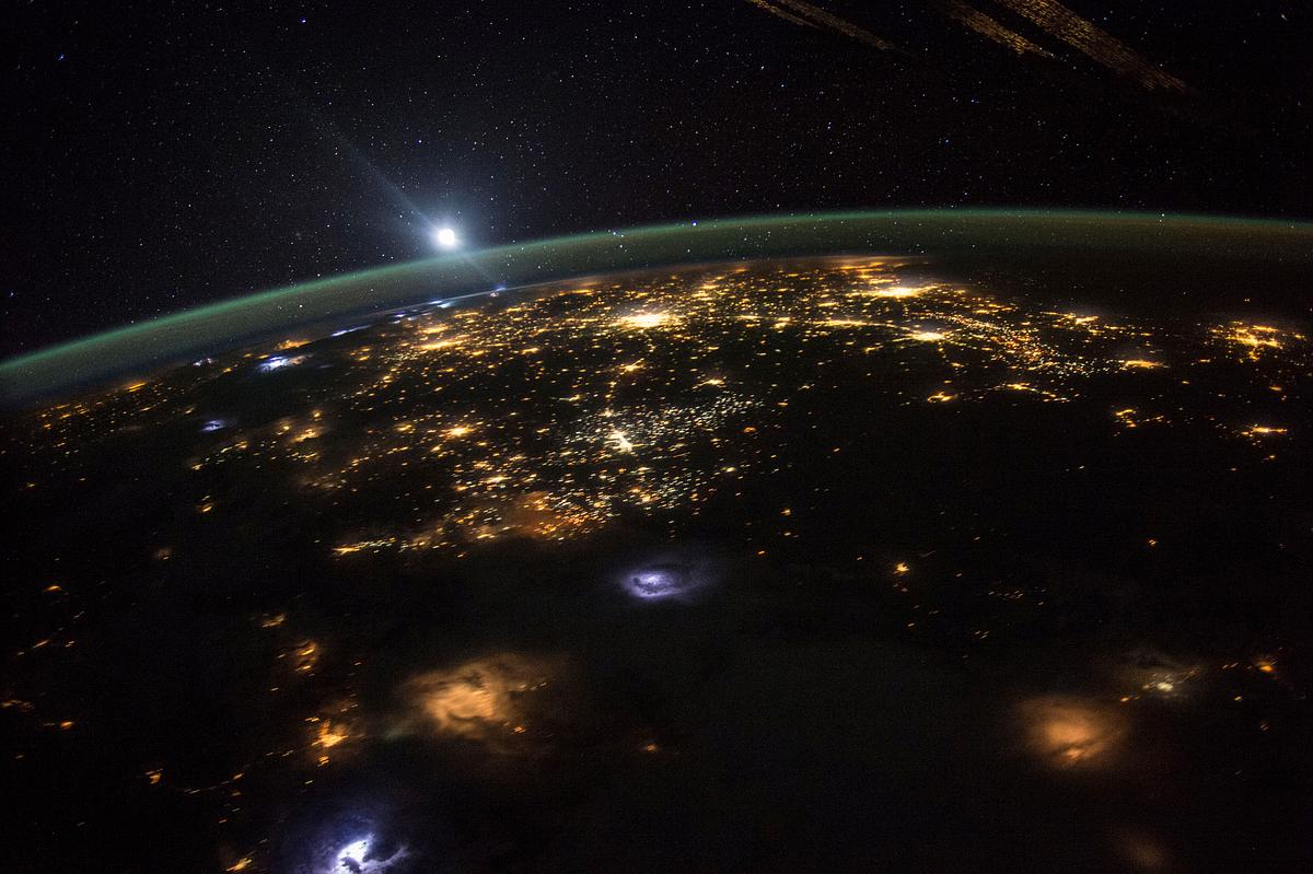 Earth observation taken by the Expedition 43… | Free public domain photo Earth observation taken by the Expedition 43 crew. Original from NASA. Digitally enhanced by rawpixel.