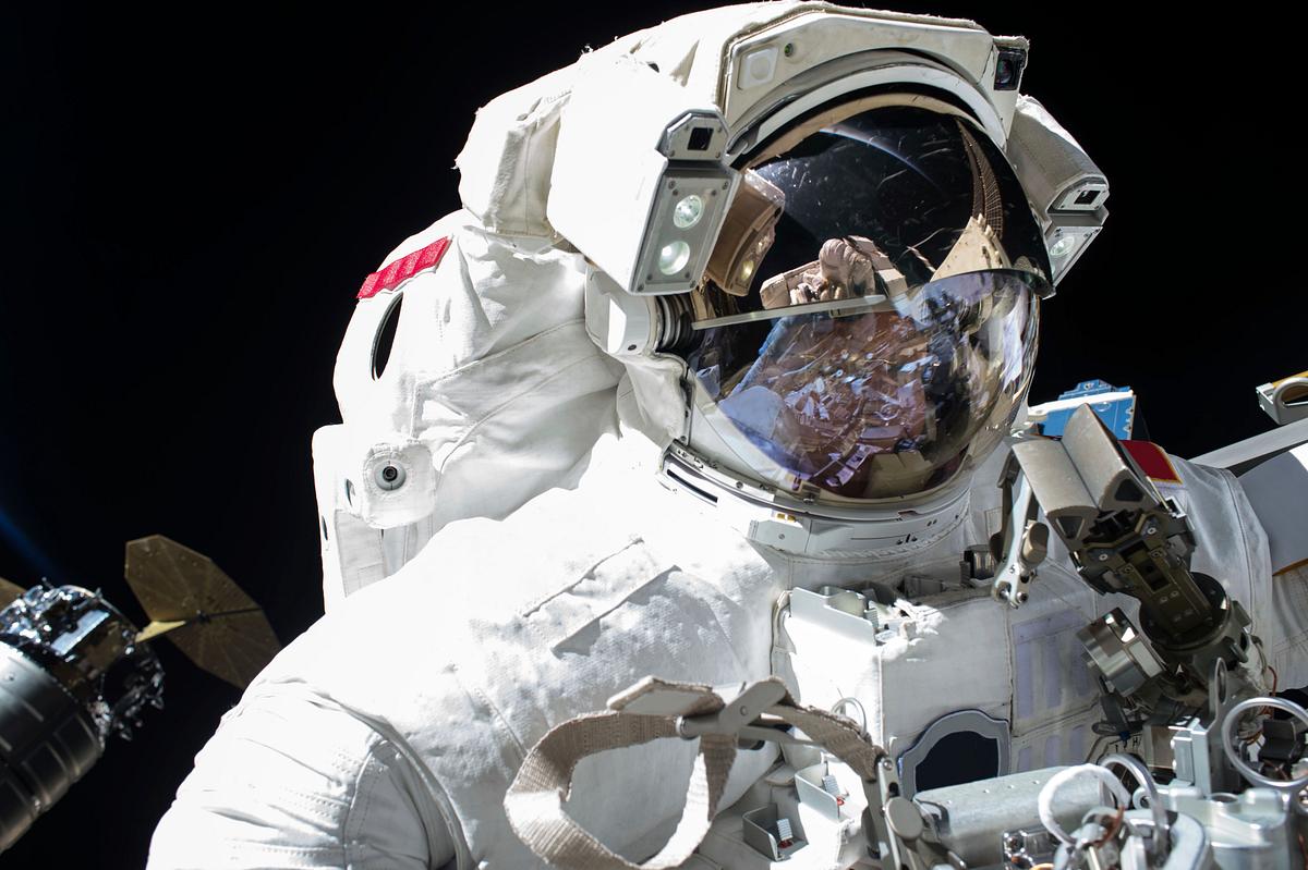 NASA astronaut Peggy Whitson is seen during… | Free public domain photo NASA astronaut Peggy Whitson is seen during the 200th spacewalk in support of the International Space Station on Dec 25…