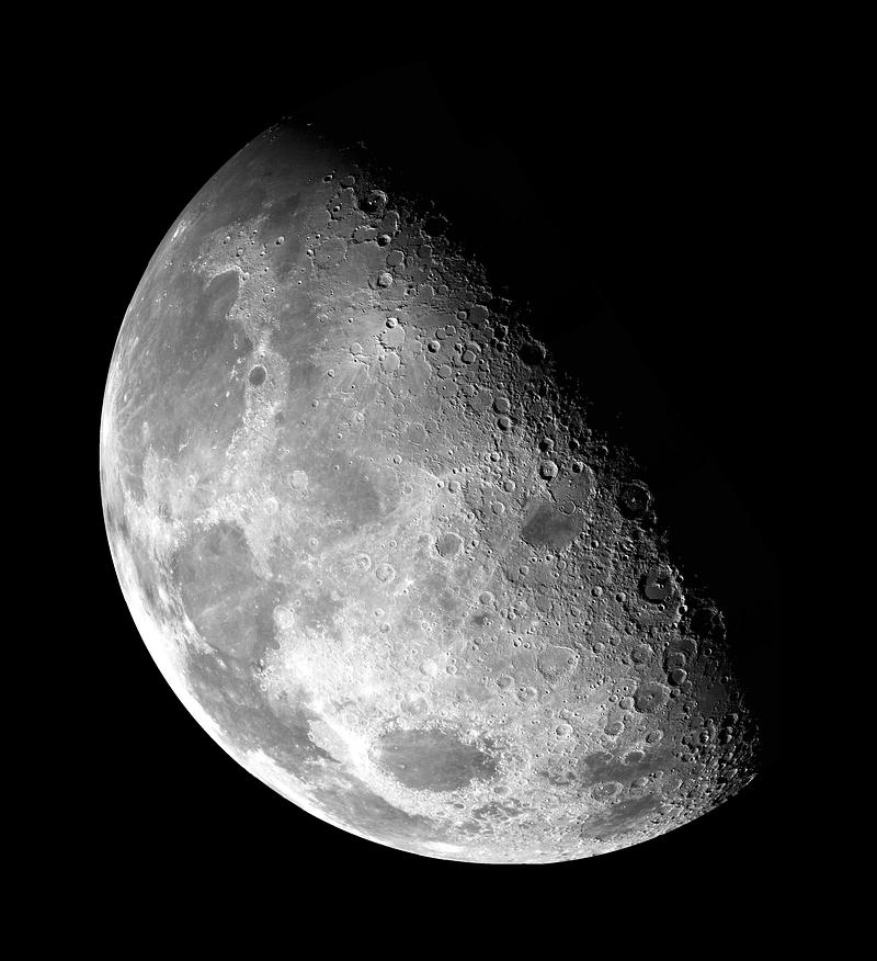 The Moon's north pole as a mosaic assembled from 18 images taken by NASA's Galileo's imaging system through a green filter as the spacecraft flew by on December 7, 1992. Original from NASA. Digitally enhanced by rawpixel. The Moon's north pole as a mosaic assembled from 18 images taken by NASA's Galileo's imaging system through a green filter as…