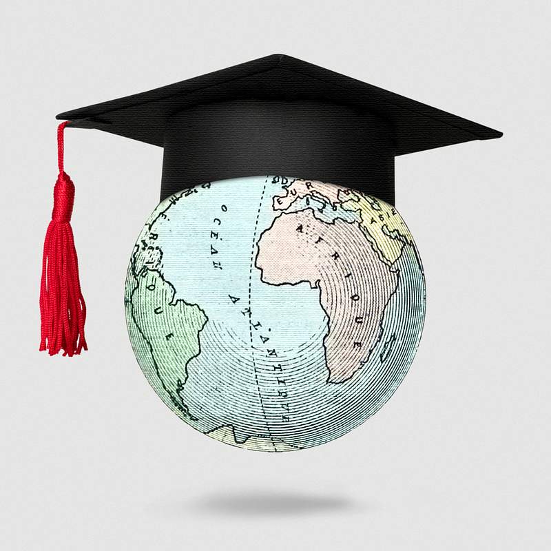 Graduation Hat Images | Free Photos, PNG Stickers, Wallpapers