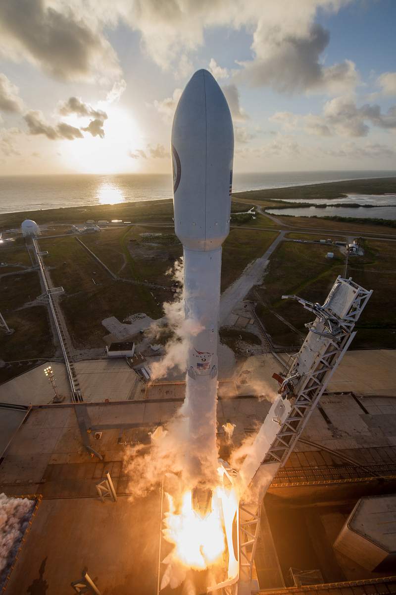NROL–76 Mission (2017). Original from Official SpaceX Photos. Digitally enhanced by rawpixel.