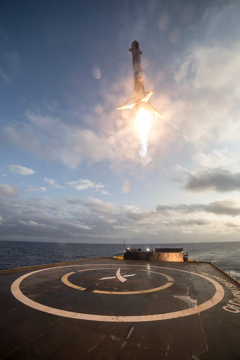 SES–10 Mission | Falcon 9 First Stage Landing (2017). Original from Official SpaceX Photos. Digitally enhanced by…