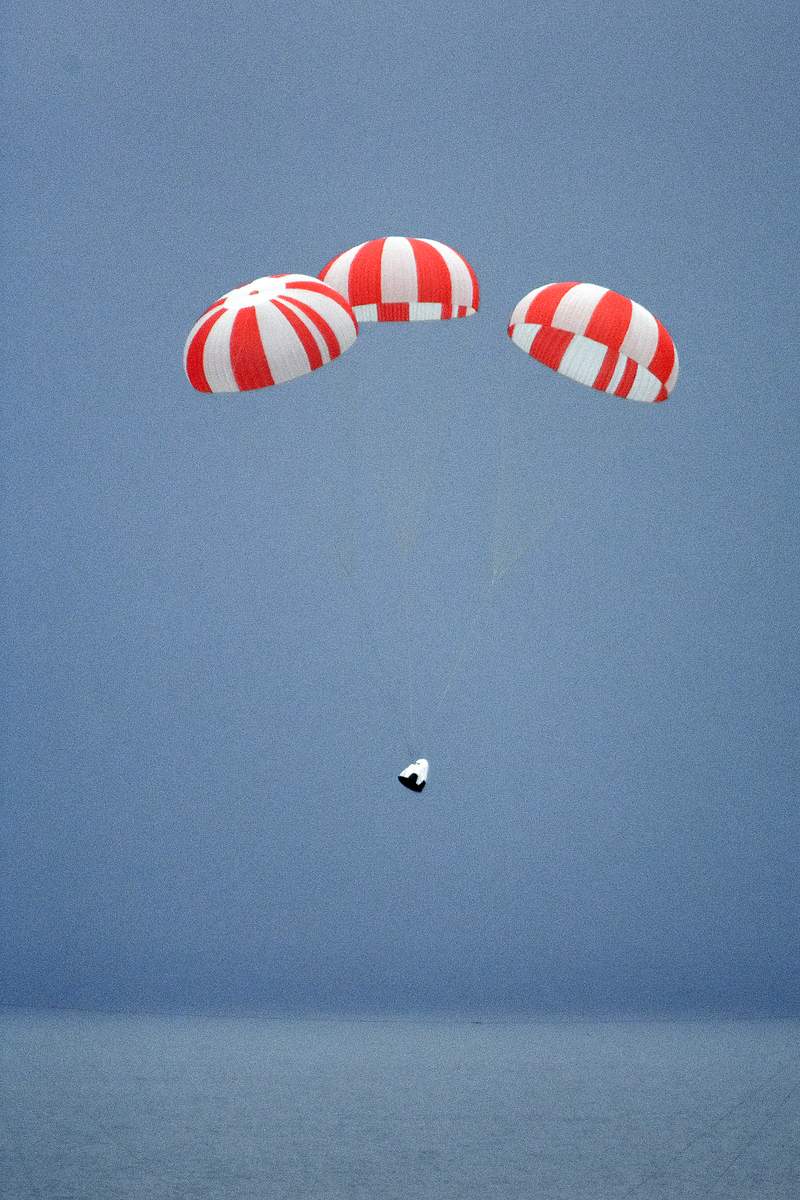 Crew Dragon Pad Abort Test (2015). Original from Official SpaceX Photos. Digitally enhanced by rawpixel.
