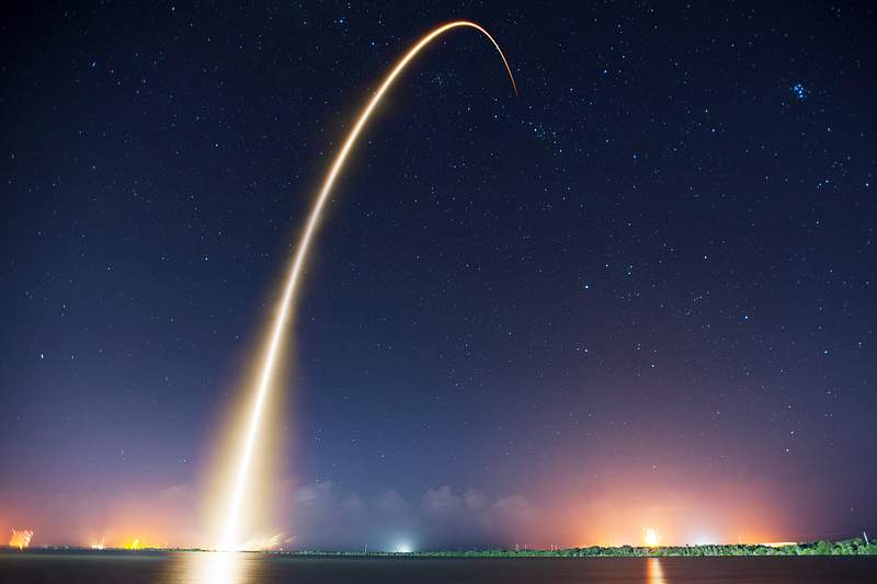 CRS–4 (2014). Original from Official SpaceX Photos . Digitally enhanced by rawpixel.