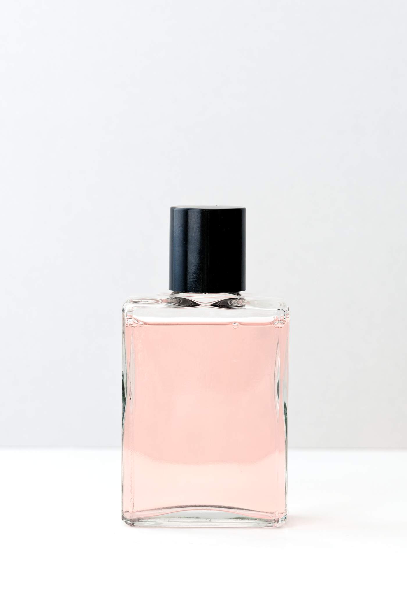 Download Women's fragrance bottle mockup | Royalty free psd mockup ...