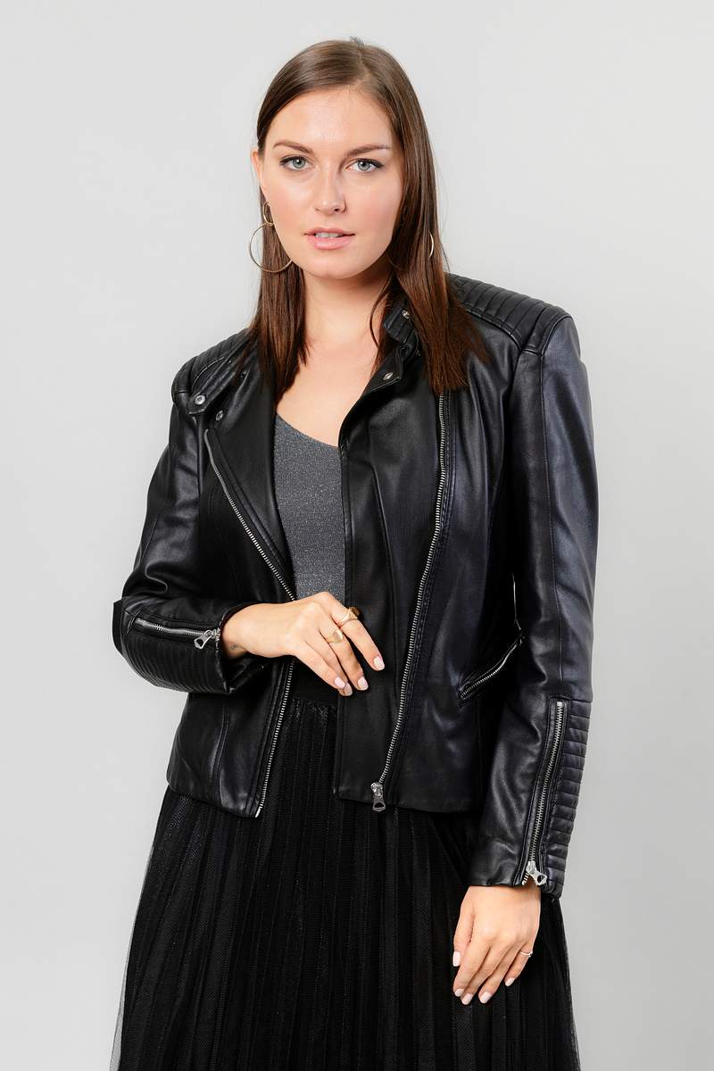 Download Get Leather Jacket Mockup Psd Gif Yellowimages - Free PSD ...