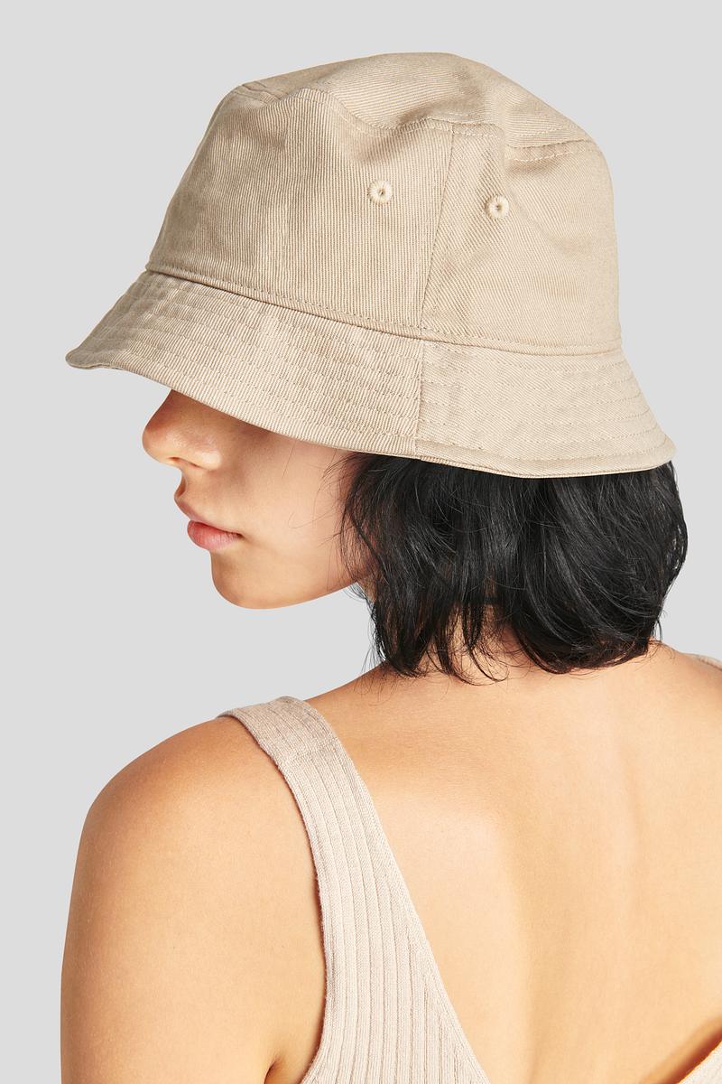 Download Woman In A Beige Bucket Hat Template Mockup Royalty Free Stock Psd Mockup High Resolution Design