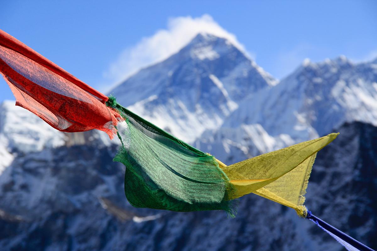 Mount Everest Nature Images | Free Photos, PNG Stickers, Wallpapers &  Backgrounds - rawpixel